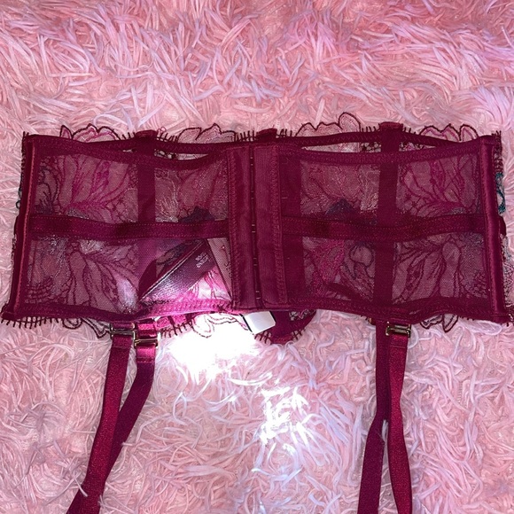 COPY NWT VICTORIAS SECRET “very sexy” GARTER BELT SEXY LACE stretchy sexy garter - Picture 6 of 7